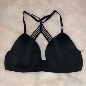 VS T-shirt Lightly Lined Bra 🖤